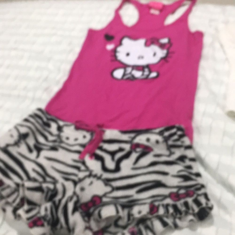 Hello kitty pijama short and top
